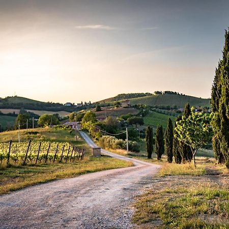 Recchi Franceschini Bike Hotel LAST - MINUTE - AVAILABILITY Montalto delle Marche Exterior foto
