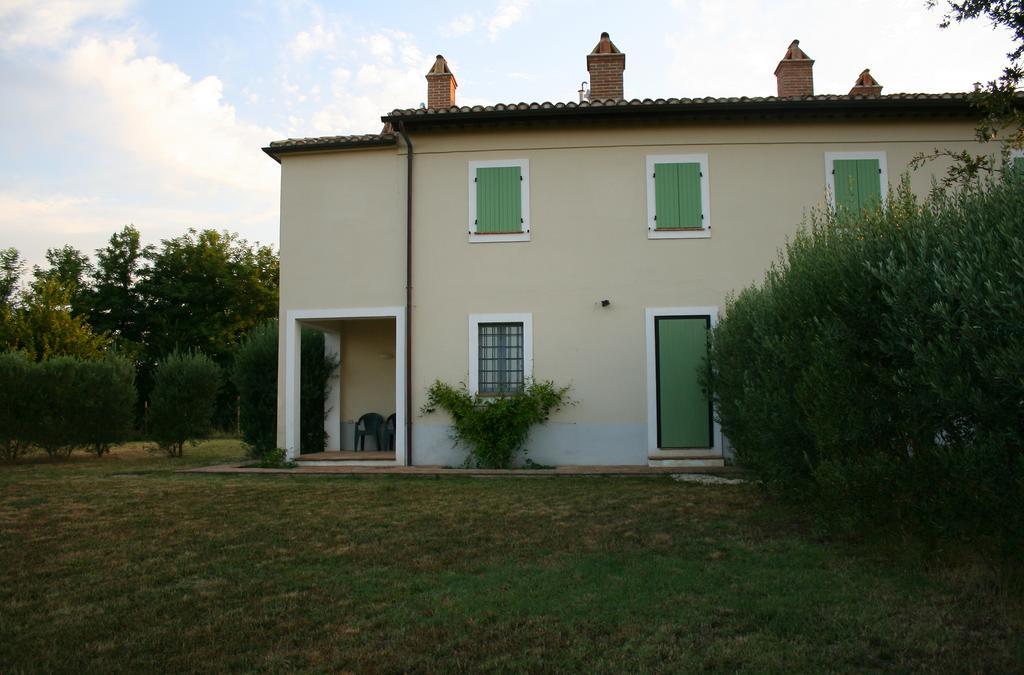 Recchi Franceschini Bike Hotel LAST - MINUTE - AVAILABILITY Montalto delle Marche Exterior foto